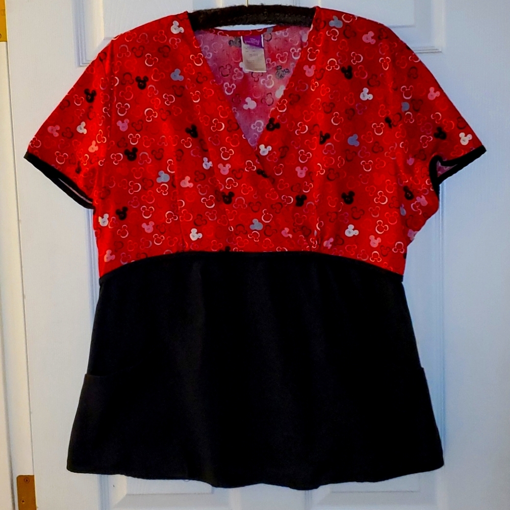 Disney XL Mickey Wrap Front Scrub Top Red Black